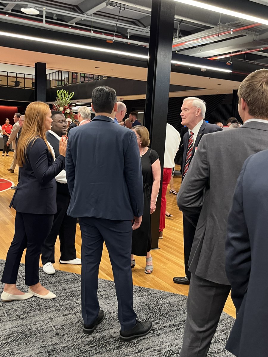 WKUGordonFord's tweet photo. What an incredible night with WKU Alumni and friends as we celebrated the WKU Opportunity Fund! Shoutout to our amazing students who showcased their accomplishments and the incredible opportunities afforded to them at GFCB
#WKUOpportunityFund #GFCB #WKUAlumni #HilltopperPride https://t.co/PFbhnlg9Fq