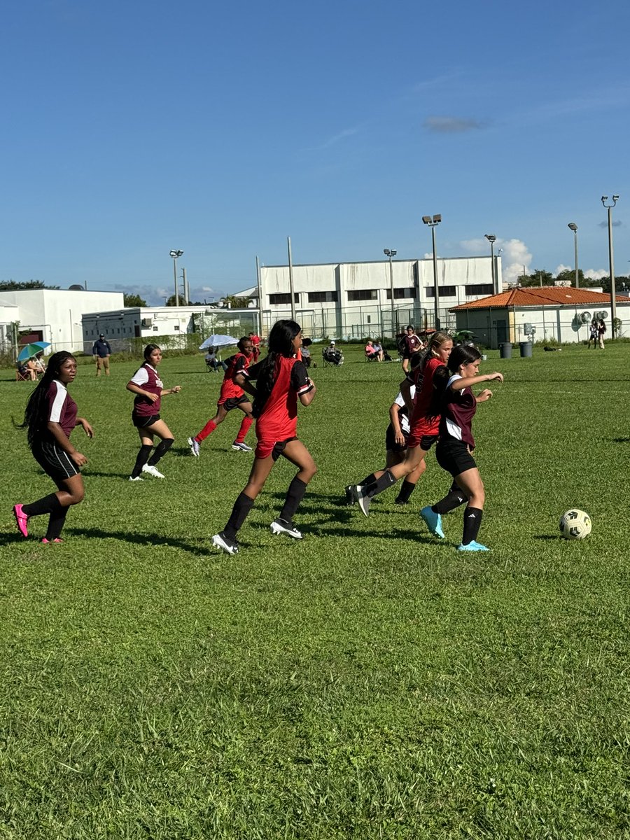 Olsen vs Attucks - great games &amp; beautiful weather!! <a href="/AttucksMS/">Attucks Middle</a> <a href="/OlsenExcellence/">Awesome Olsen Middle</a> <a href="/BCPSDirector/">Patty Brown</a> <a href="/browardschools/">Broward Schools</a>