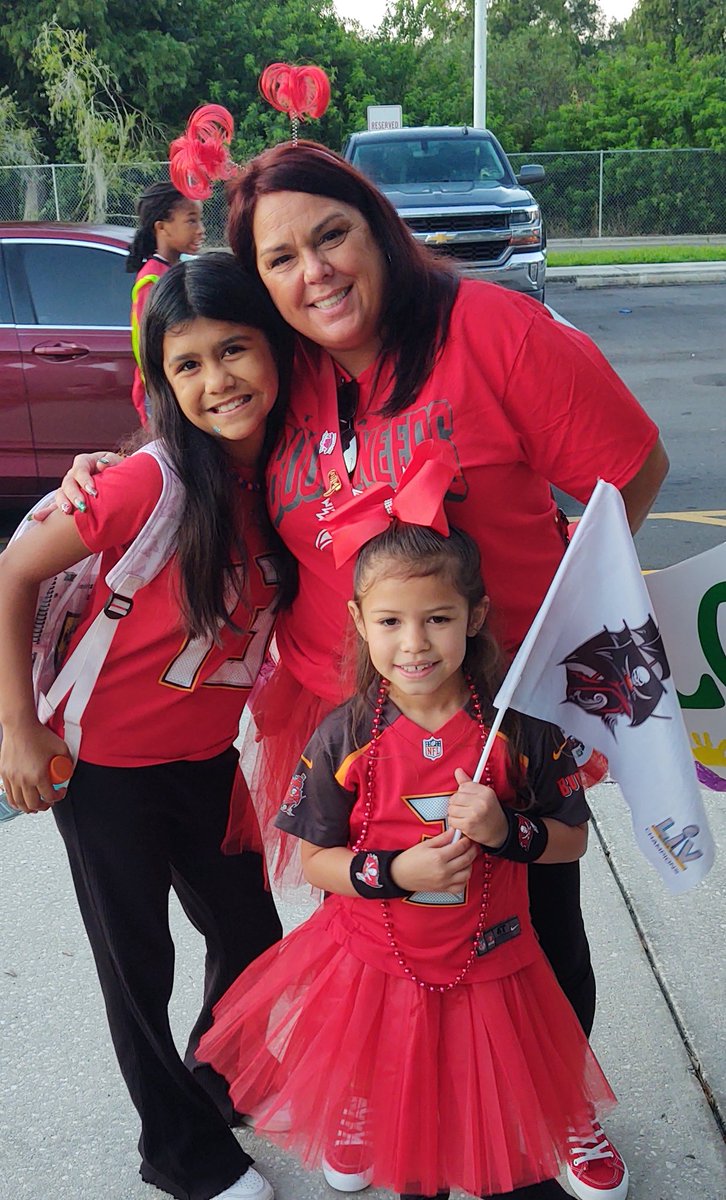 Let's go Bucs!! <a href="/BucsFoundation/">Tampa Bay Buccaneers Foundation</a> #raisetheflags