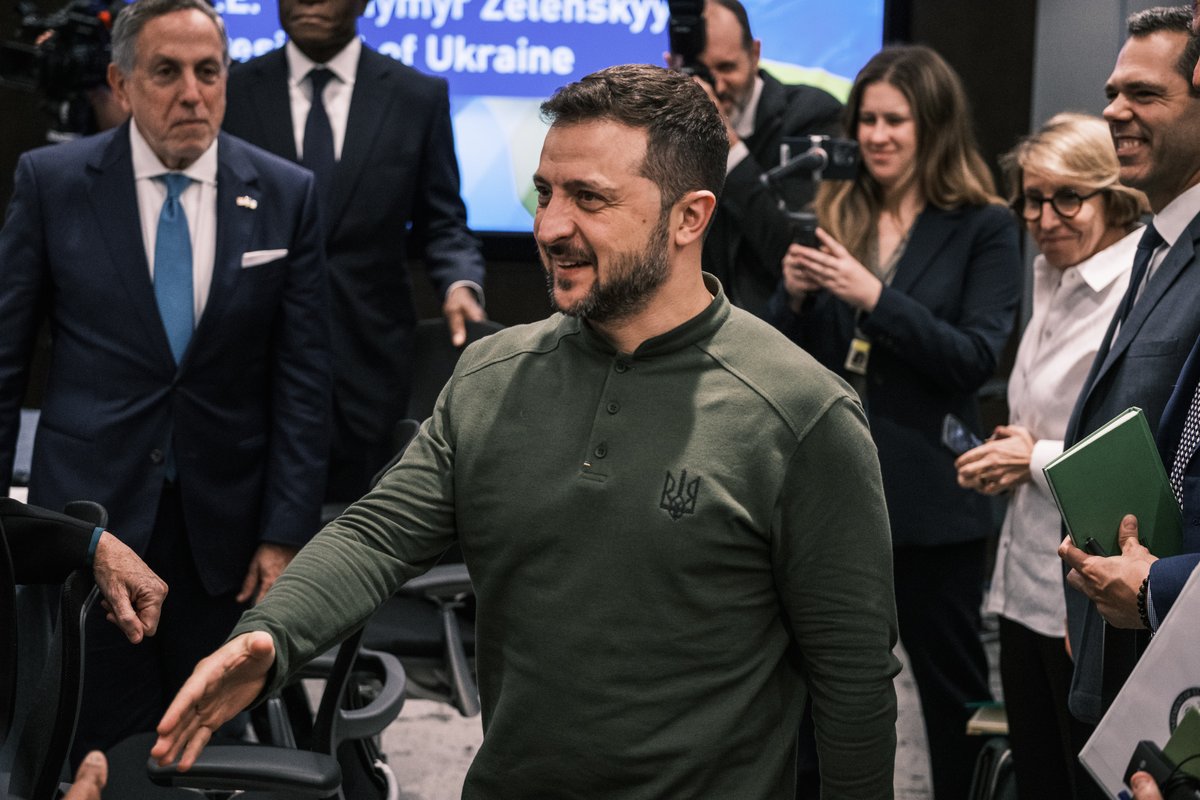 ChamberGlobal's tweet photo. The @USChamber was honored to host President @ZelenskyyUa for an important discussion on Ukraine's energy needs and security. We were joined by leaders including @PowerUSAID, @OMarkarova, @DepSecStateMR, and some of America's top CEOs. #UNGA79

Learn more: https://t.co/FXFCt7G8zA https://t.co/UYuHP3FILr