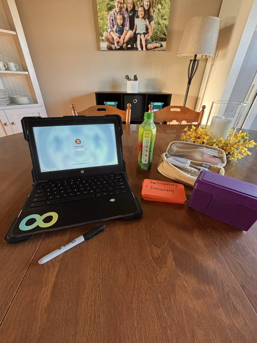 Chloe Hartlep tweet media