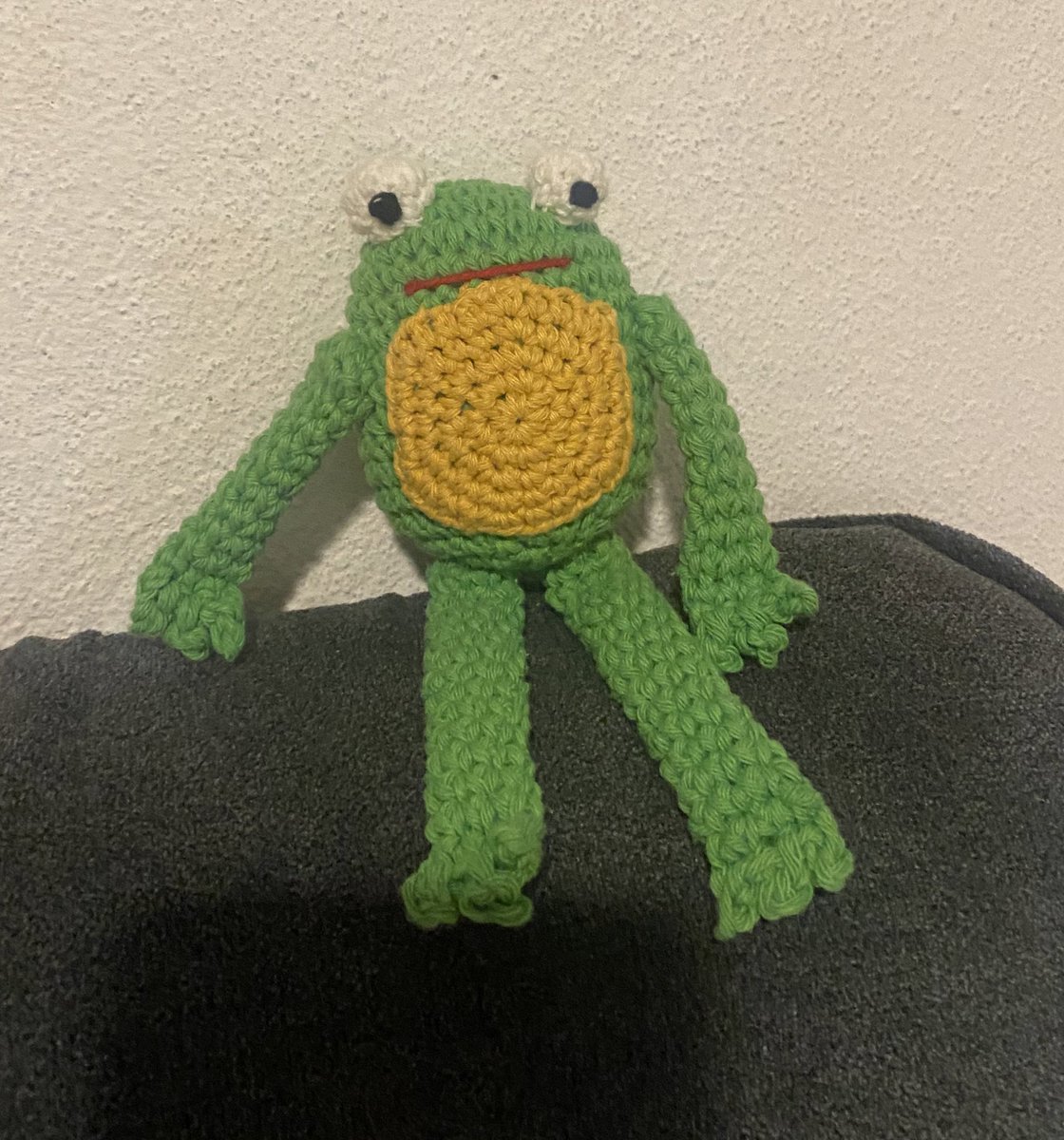 Pink_Vxlpine's tweet photo. |Ooc| Also peep what he’s holding in the second picture? That’s our son, ajo (Garlic in Spanish) https://t.co/VHRJPdRTXt