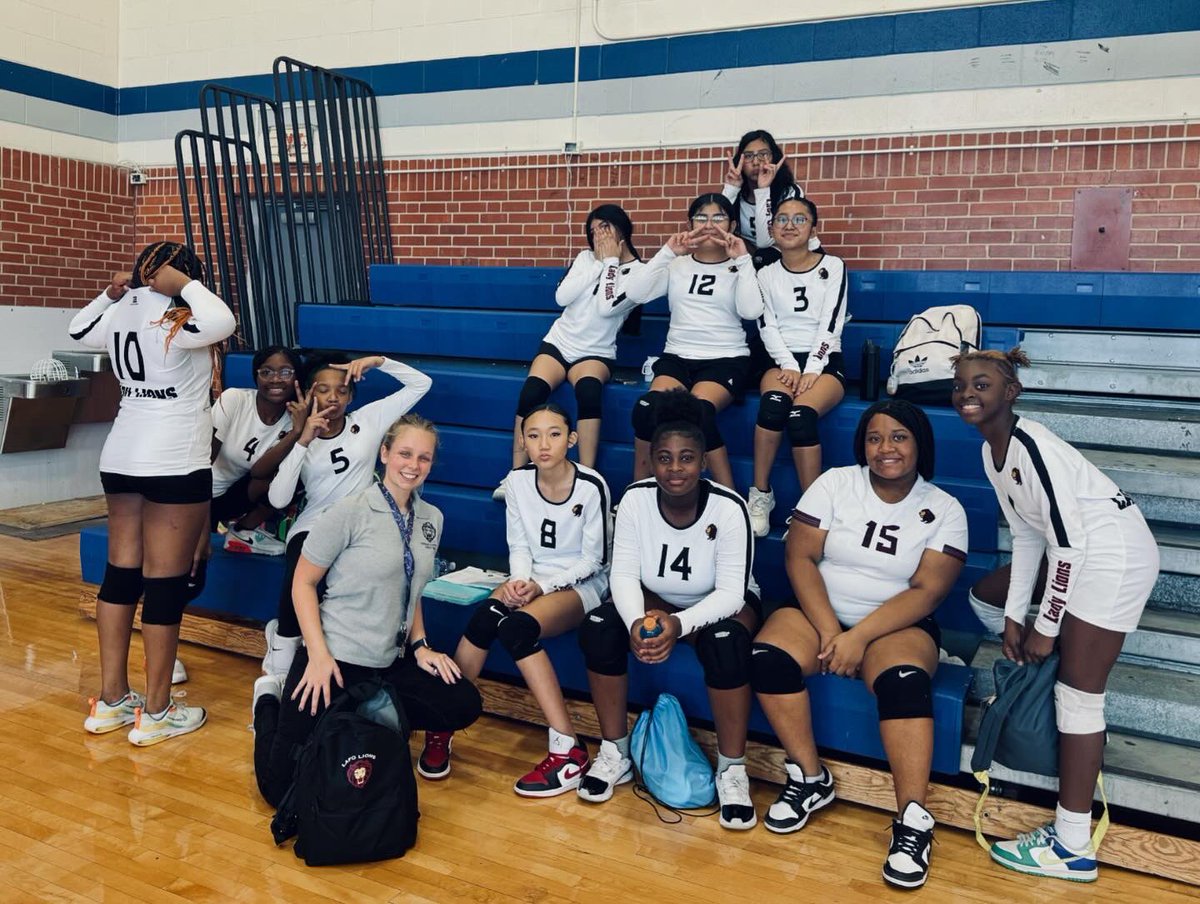LAForestOak's tweet photo. Our 7th Grade Lady Lions placed 3rd overall in the volleyball tournament this past Saturday, and our 8th Grade Lady Lions took home 2nd overall! 🎉

Way to go, ladies! We’re so proud of your hard work, teamwork, and determination on the court. Keep up the great work, Lions! 🦁 https://t.co/Qt5UADzZJB