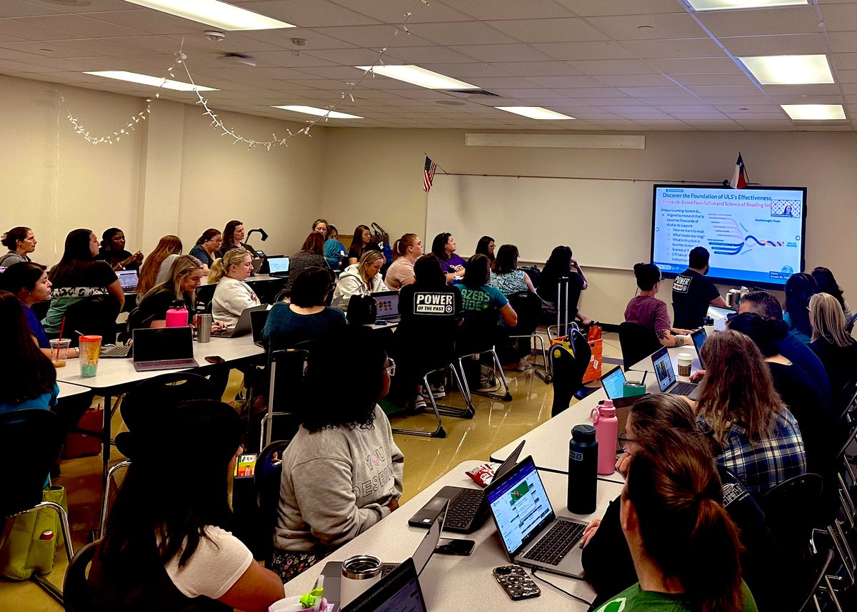 Kelli Bayless tweet media