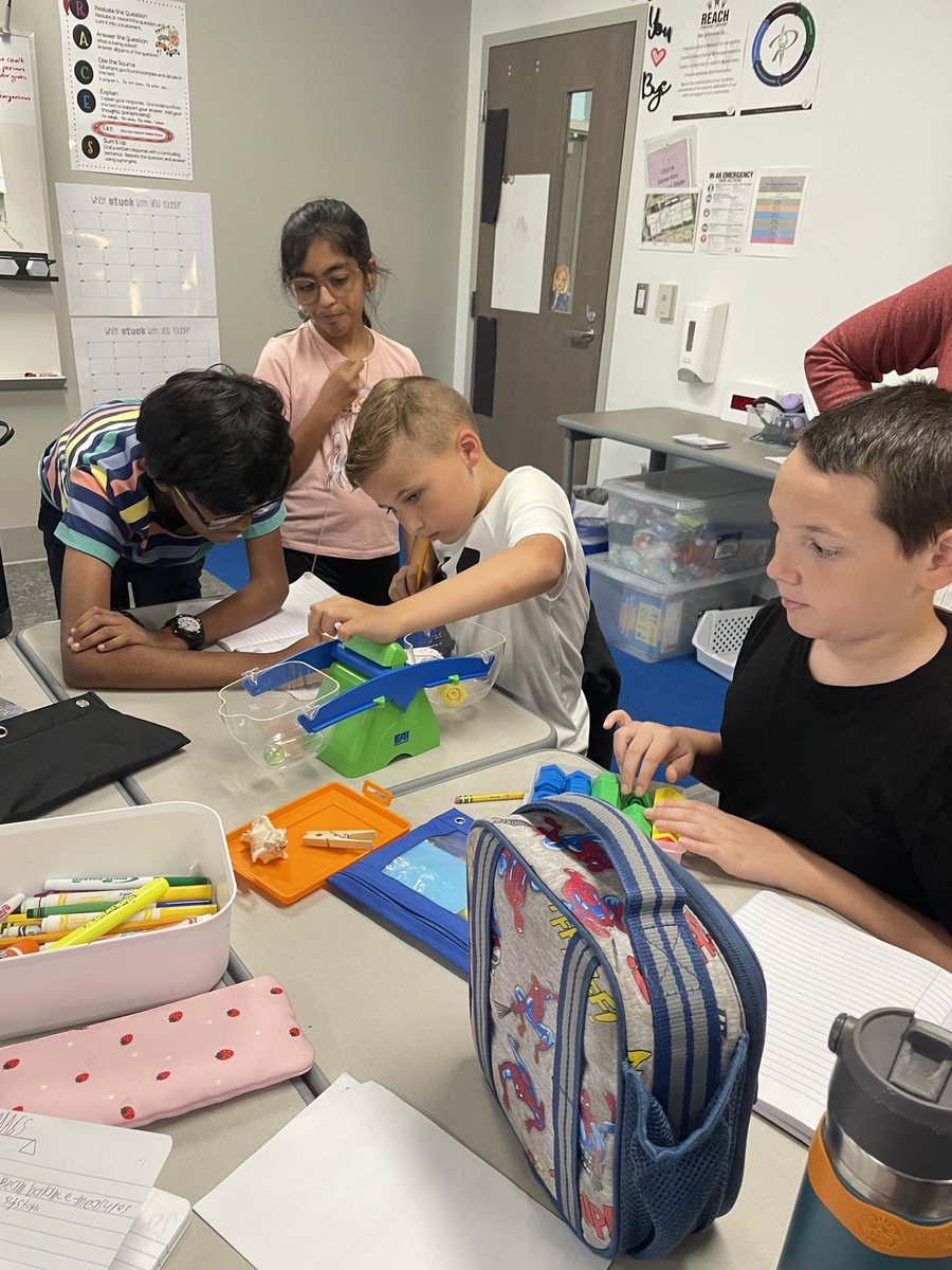 Amanda Watson tweet media