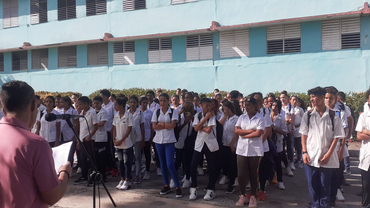 La FEEM de la Universidad de Ciencias Médicas de Las Tunas se incorpora a #TareaDeGrande, organiza sus grupos estudiantiles en este curso escolar y su proceso eleccionario
#PorLasTunasLaVictoria
<a href="/RECTORIA_UCMLT/">RECTORÍA UCMLT</a>
<a href="/dgslastunas/">Dirección General de Salud Las Tunas</a> 
<a href="/DireccionICLT/">Dirección de Información y Comunicación Social LT</a>
<a href="/CPI_LTu/">Centro Provincial de Información.Las Tunas</a>