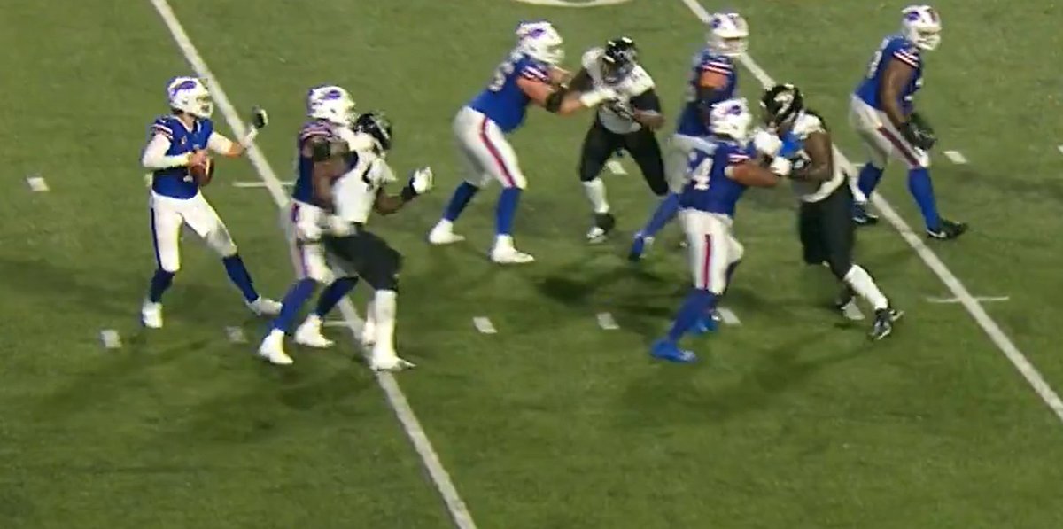 zach_goodall's tweet image. 