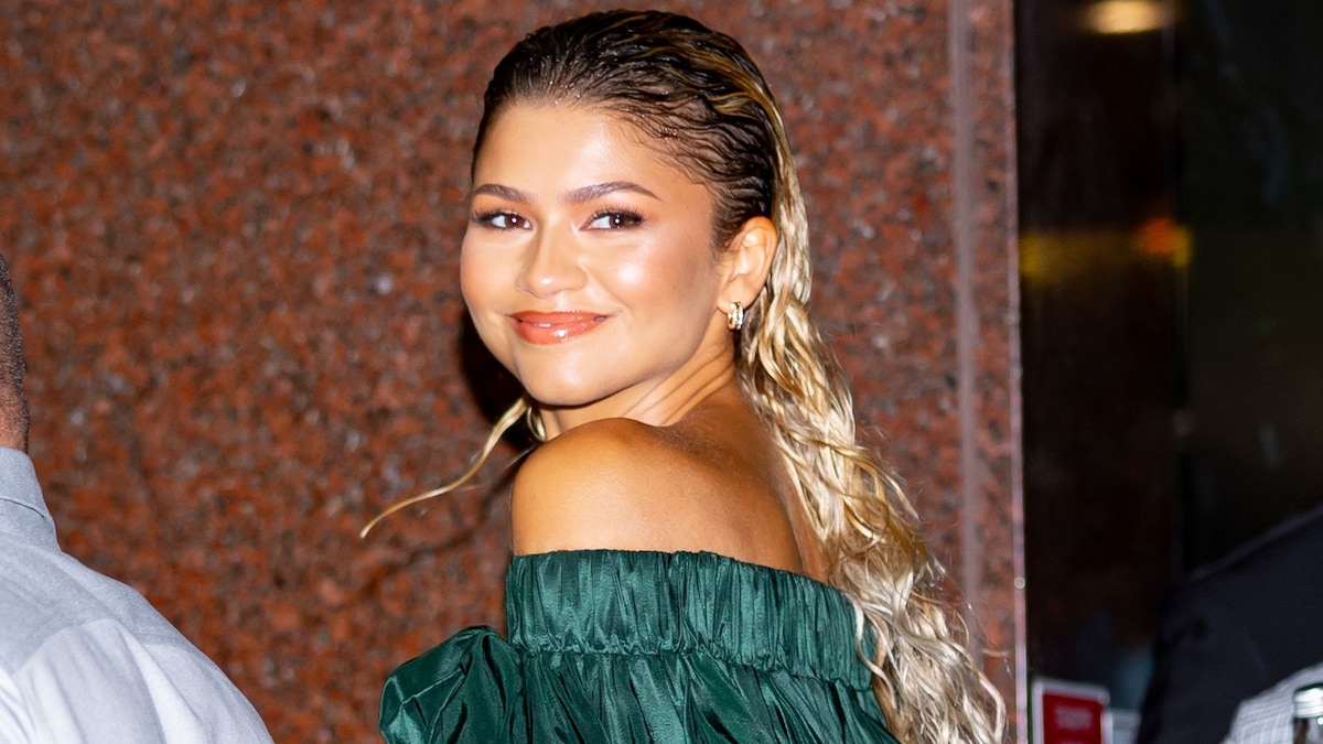 NotiVIP's tweet photo. Zendaya se corona una vez más como la actriz mejor vestida de Hollywood https://t.co/r6QmVed70M - Hola https://t.co/ipmPQLdn36