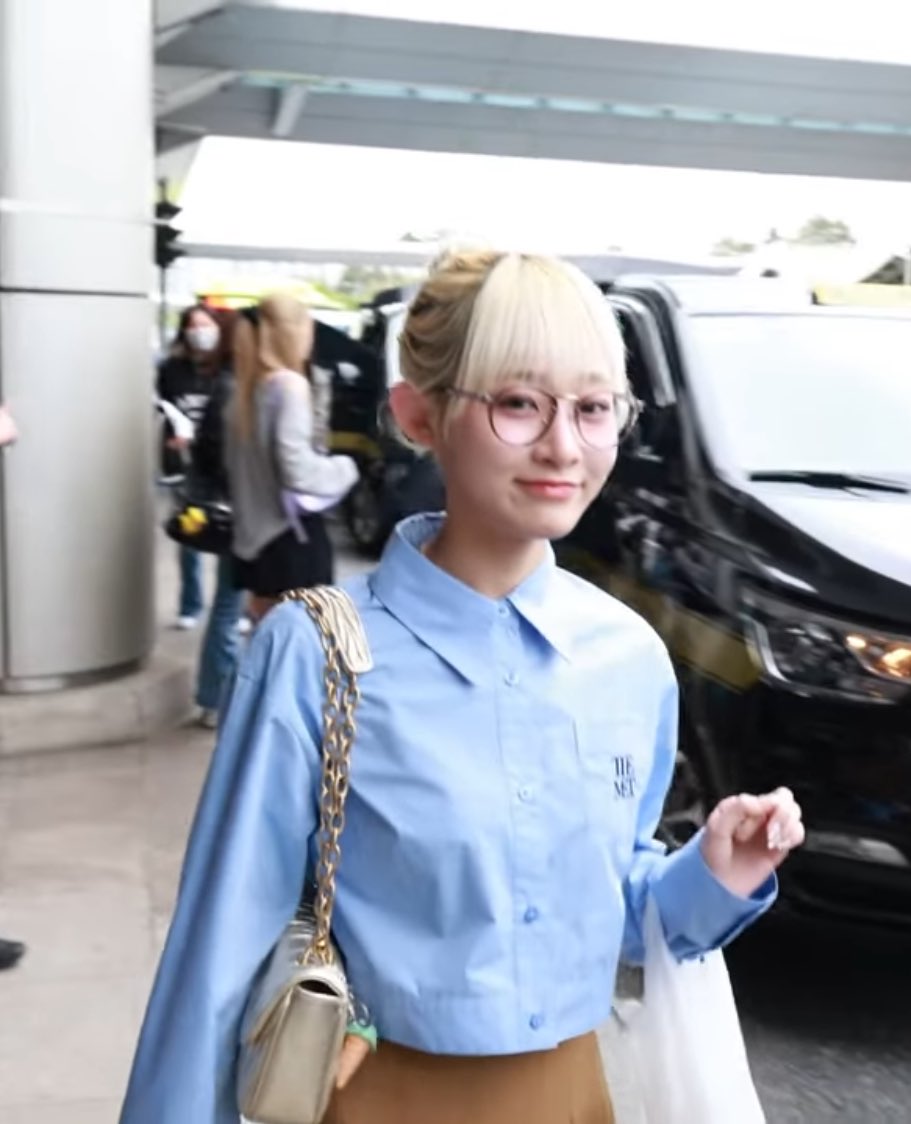 _szk_mzk_'s tweet photo. 栞月の空港ファッション大好き倶楽部 https://t.co/MNV82XKzAS