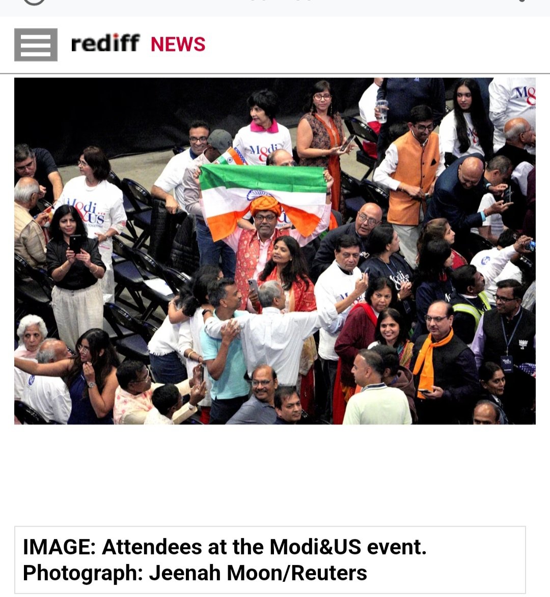 sarvarta's tweet image. Shocking!! How out of touch are these #Modifans? They don&apos;t even know how to hold the Indian flag?