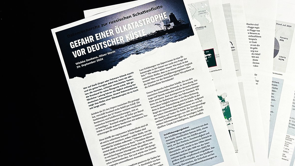 gpinvestigativ's tweet photo. Wir haben Daten zur russischen Schattenflotte in der Ostsee ausgewertet. Die Datenrecherche zeigt die Routen durch Schutzgebiete und belegt; seit 2021 deutlich mehr Fahrten von alternden Öltankern mit unzureichender Versicherung.

@reportmainz berichtet heute um 21:45 Uhr. 🧵 1/6 https://t.co/GIa1NDGxZM