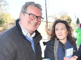Medicayy's tweet photo. @MrRexPatrick @AlexanderDowner The Fucking Bastard of a Lowlife of Nutjob Wannabe #AlexanderDowner fr #SA who couldn't lead #LNP and booted on the side by the other morons, before the short jester #JonhHoward stole his hat. 

The reason Howard kept him as his FM, bc he has a criminal personality &amp; easy
#auspol https://t.co/qYbIS36mkv