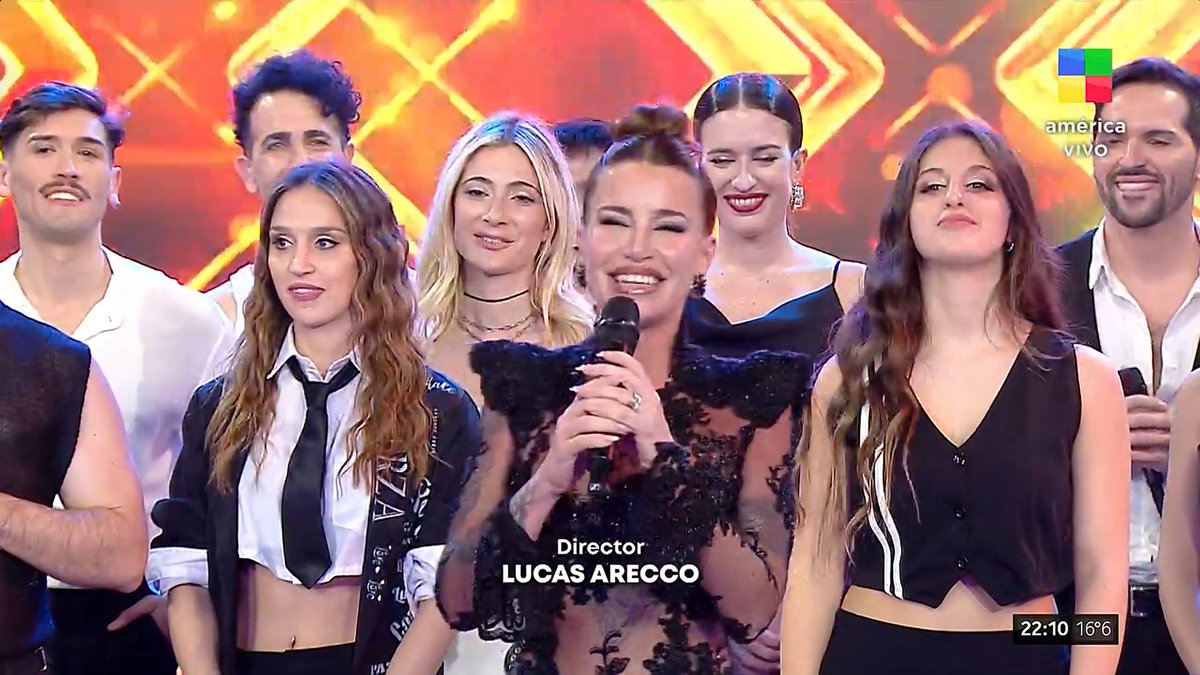 TENDENCIASok's tweet photo. Bancas el #Cantando2024 con Flor Peña ?

Si 👉rt
No 👉fav https://t.co/QwTkcIQV4W