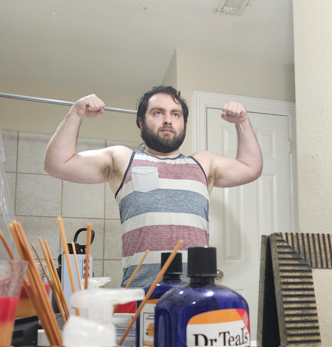 Been going to the gym for the past month and a half and seeing big gains. If you ever feel like you want to go to the gym I highly recommend going and building a routine. Its been helping me alot physically and mentally and helping me get through tough days.
