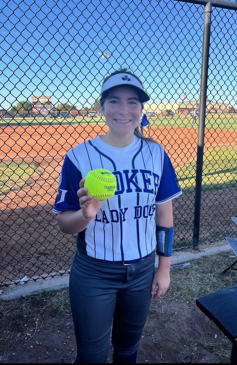 Hooker Lady Bulldogs Softball tweet media