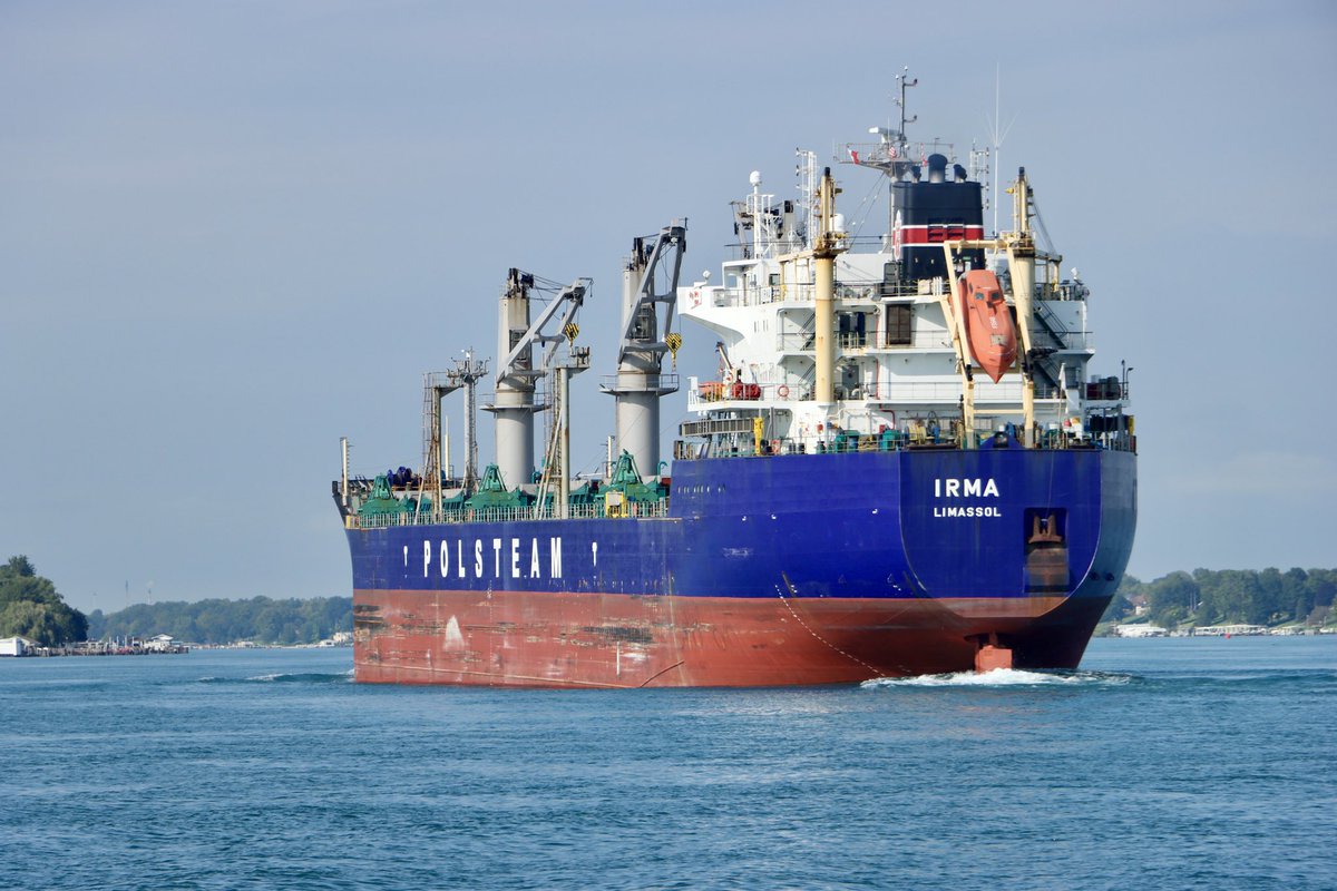 PShepich's tweet image. Got a nice photo of this huge ship coming down the St. Clair River a few weeks ago. This is a cargo ship from a Polish shipping company. #Photographyhobby #Notasquirrel 😂😂