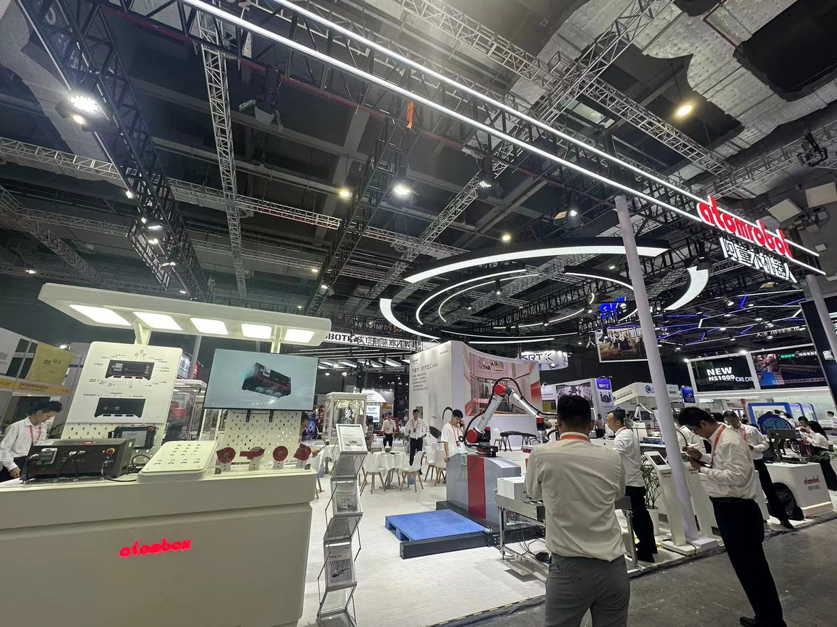 Saratao1267947's tweet image. We are at CIIF Shanghai

Please drop by at our booth Hall 7.1HC202

#atomrobot #CIIF #China #shanghai #robot #scara #parallel #Palletizer