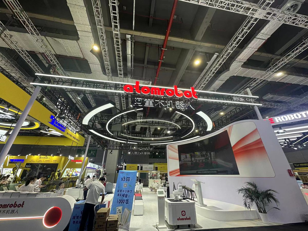 Saratao1267947's tweet image. We are at CIIF Shanghai

Please drop by at our booth Hall 7.1HC202

#atomrobot #CIIF #China #shanghai #robot #scara #parallel #Palletizer