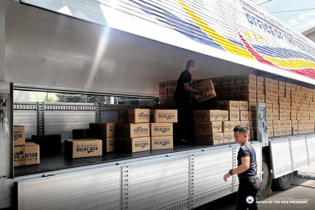 smninews's tweet image. Mahigit 1,000 relief boxes inihahanda ng Office of the Vice President para sa mga apektadong pamilya sa Jovellar, Albay dulot ng Bagyong #EntengPH

📸 OVP