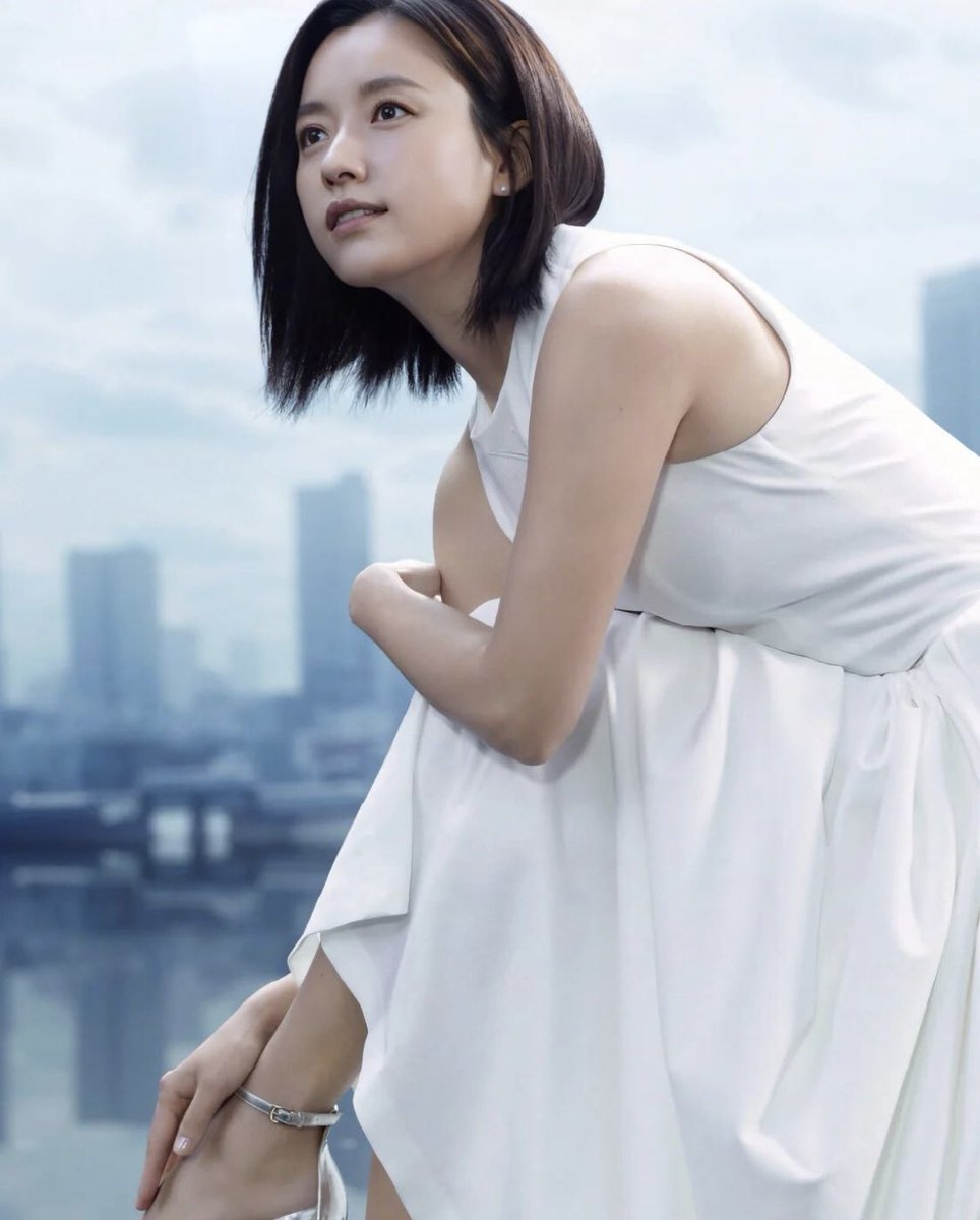 CNktonic22's tweet image. 📸 D-day! Hyojoo’s updated profile in her japanese agency #flamme 🫶🏻🥰🤍🤍🤍✨ 

#Hope you have a terrific Tuesday!! 🙏🏼🫶🏻
#HanaforAll 
#HanHyoJoo
#한효주
#ハンヒョジュ