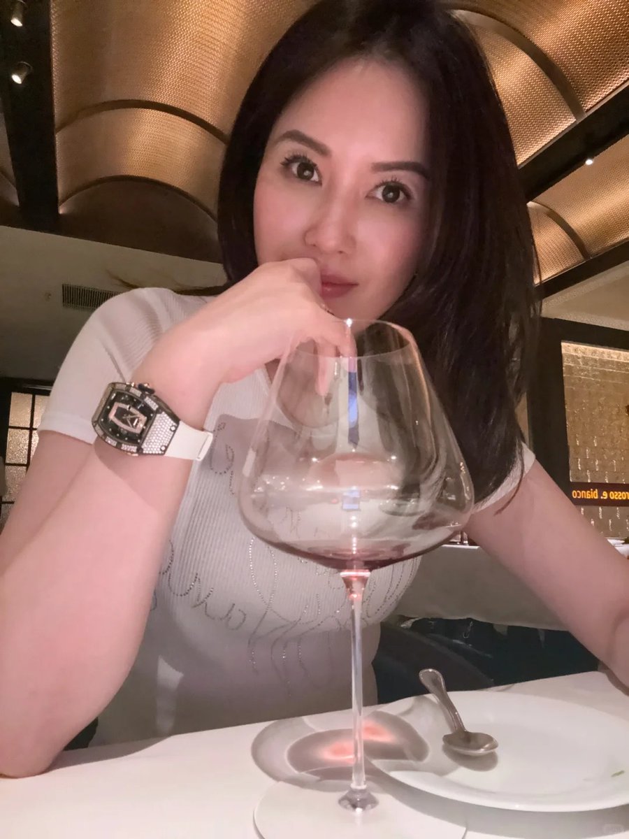 QccLaura's tweet image. 