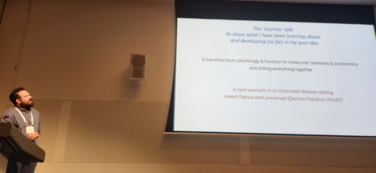 AuPhysiolSoc's tweet photo. A full morning of fantastic short talks first up Johannes Janssens connecting cardiac function with proteomics @bmh2024Melb #bmh2024 #AuPS2024 https://t.co/e5Fx0ak5li