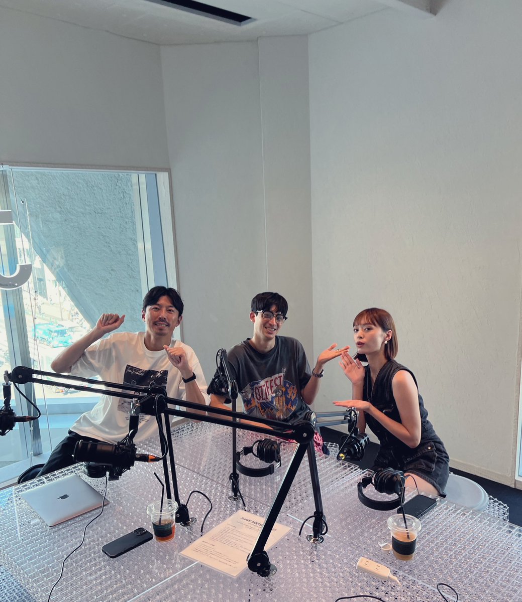 sukeoaNE's tweet photo. おはようございます！
ゲスト・クロエさんの回、配信開始されてます☺️
劇団ひまわり、地下アイドル、TGC、和太鼓と、幅の広いクロエさんの軽快トーク🥹
皆さん聴いてください！

https://t.co/tb4gHYShMb

#仄暗い水の底から #映画 #モデル https://t.co/7QYLSN4TIH