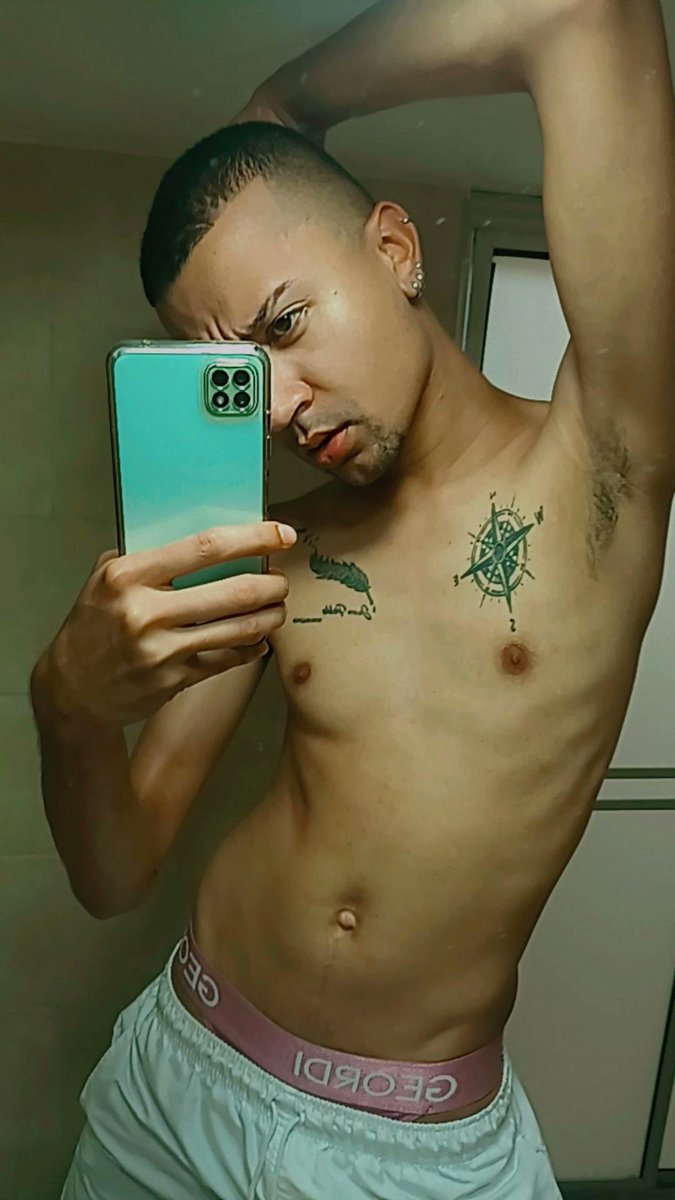 Charly67436015's tweet photo. 🥵 https://t.co/fbaWmkYHEJ