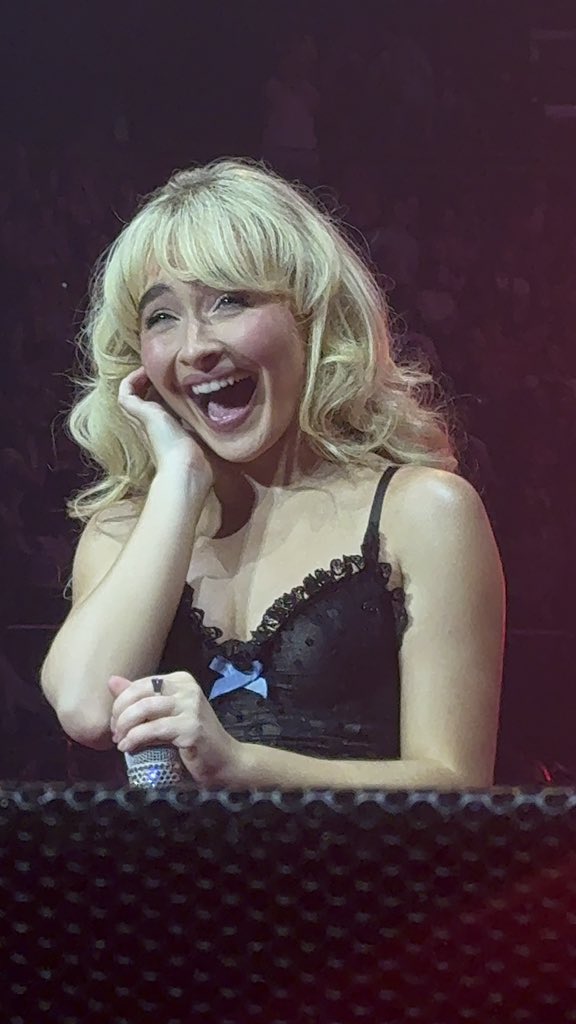 WHYSabby's tweet image. hey so I’m not ok