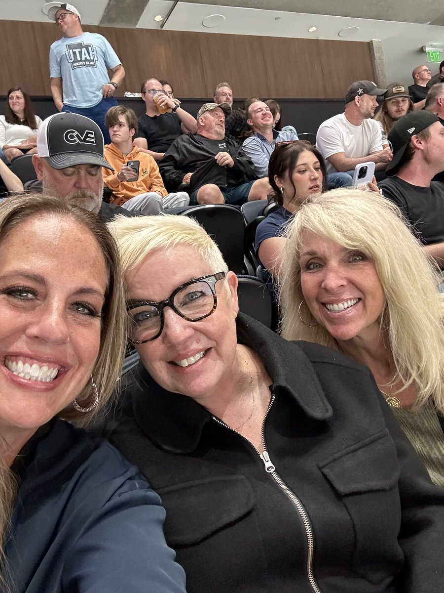 B_Chewy's tweet photo. #utahhc  Let’s Go!!! https://t.co/FCRDiATrwy
