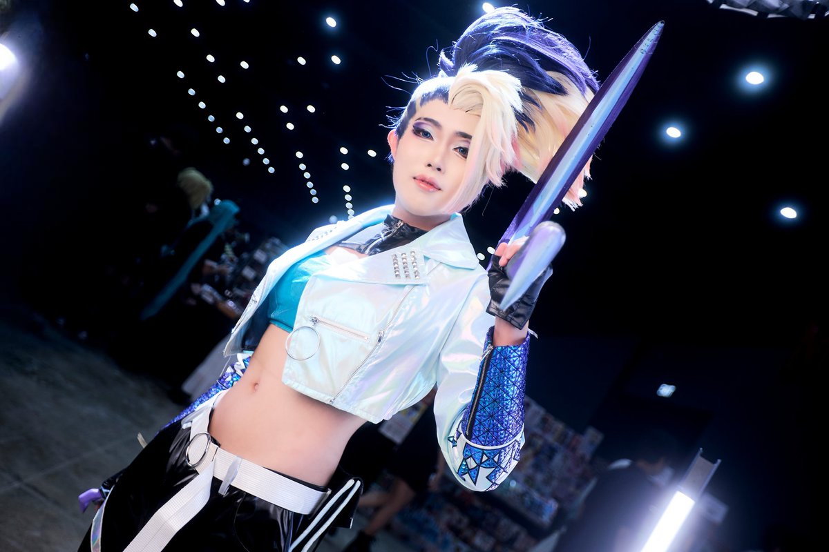 Fi0Cosplayer's tweet photo. ᴬᵏᵃˡⁱ ᴷᴰᴬ ᴬᴸᴸ ᴼᵁᵀ 🩵
📸 by Innocent-Cosplay
💄by K'Kanyapat Sangdech
#KDA #ALLOUT #KDAMORE #LEAGUEOFLEGENDS
#cosplay #akali #akalicosplay #riotgames #코스프레 #kdacosplay https://t.co/9Hz6OlSs0O
