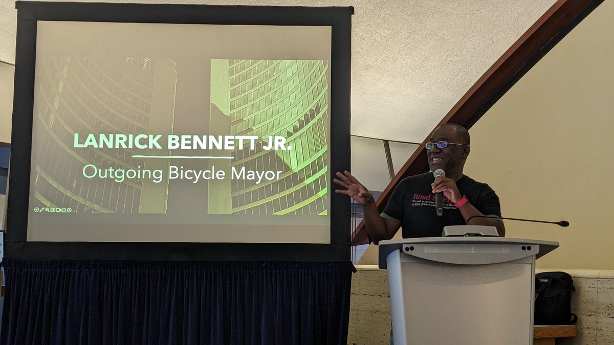 What a treat to watch the office of <a href="/BicycleMayorTO/">Bicycle Mayor of Toronto</a> be transferred from <a href="/LanrickBennett/">Lanrick Bennett Jr.</a> to <a href="/AlisonVStewart/">Ali = Alison Stewart 🚲😎</a>. A bright moment in dark times for #RoadSafety. Great to see <a href="/kristynwongtam/">Kristyn Wong-Tam 🇨🇦</a>, Cllr. Chris Moise and <a href="/HarmaninToronto/">Harman Idema</a> supporting #BikeTO. #BicycleMayorTO #TOpoli #ONpoli