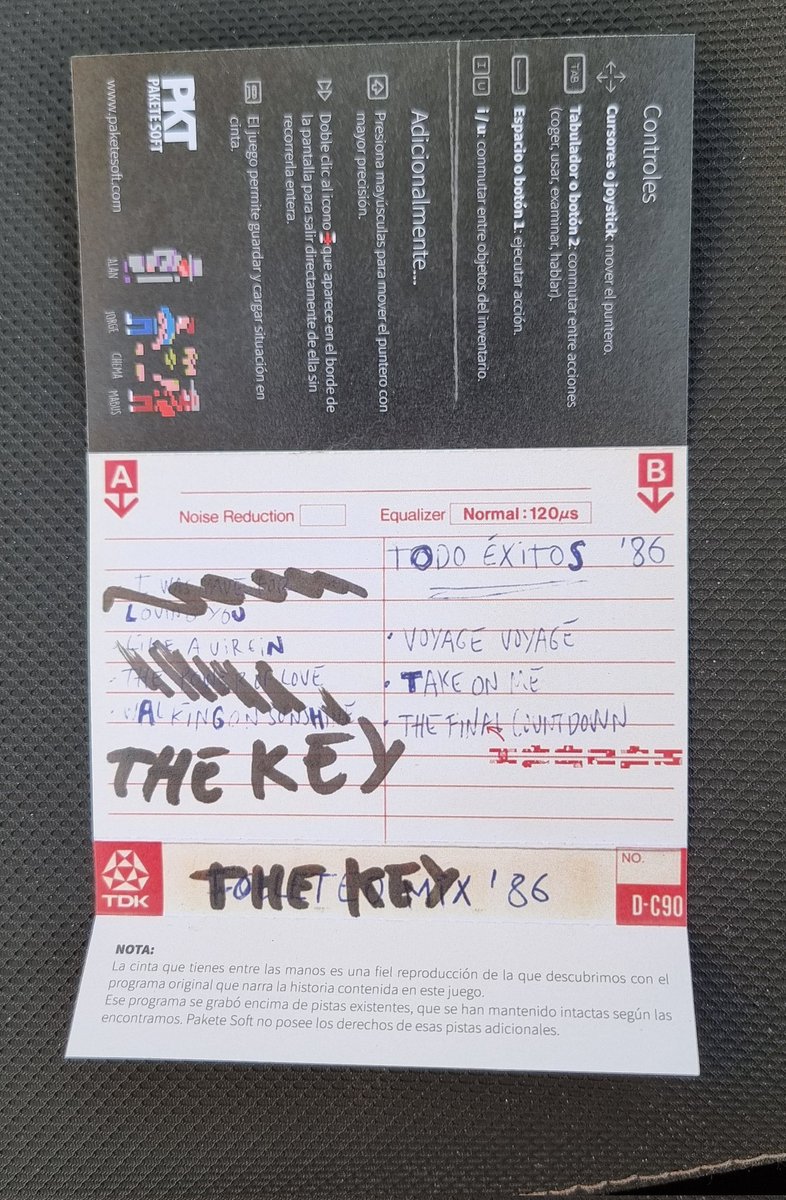 duroweek's tweet image. Aqui os dejo alguna foto hecha a mi edición física del juego #thekey realizada por #paketesoft @jsureda y @santiontanonMSX 
Como siempre llena de detalles y muy currada, @star2024
Primera aventura #pointandclick para #amstrad  #cpc
paketesoft.com/es