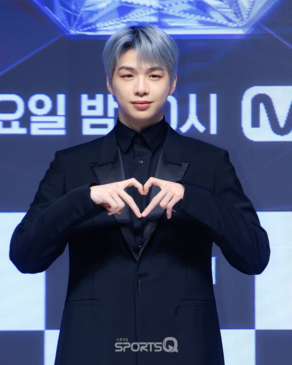 sportsqnews's tweet photo. [#포토Q] 240924 강다니엘 Mnet ‘스테이지 파이터’ 제작발표회

📌https://t.co/VFCelOaha0

#강다니엘 #KANGDANIEL
#스테이지파이터 #stagefighter #stf #엠넷 #Mnet https://t.co/Y76I0RwCld