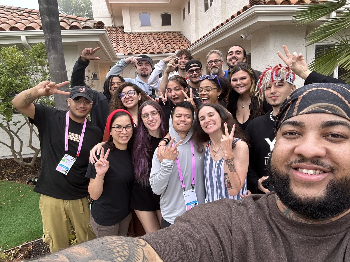 Haxlxr (@haxlxr) on Twitter photo Amazing time this past week. Couldn’t ask for a better group of amazing individuals to have spent it with, go check em out here:
<a href="/Babywock_/">Babywock</a> @AutisticDestiny <a href="/DreLaughs/">T2R DreLaughs</a> @T2RKharma @Krasnog <a href="/DFlipTV/">T2R DFlip</a> <a href="/kaybfitt/">kay</a> <a href="/ShweetTea_/">tt :)</a> <a href="/EXRTS_/">EXRTS🧃</a> <a href="/Fynalize2/">Fynalize</a> <a href="/OnlySnazzy/">T2R OnlySnazzy</a> <a href="/LuckieDuckk/">LuckieDuckkTV</a> <a href="/RealEnvious/">ENV!</a> Amazing time this past week. Couldn’t ask for a better group of amazing individuals to have spent it with, go check em out here:
<a href="/Babywock_/">Babywock</a> @AutisticDestiny <a href="/DreLaughs/">T2R DreLaughs</a> @T2RKharma @Krasnog <a href="/DFlipTV/">T2R DFlip</a> <a href="/kaybfitt/">kay</a> <a href="/ShweetTea_/">tt :)</a> <a href="/EXRTS_/">EXRTS🧃</a> <a href="/Fynalize2/">Fynalize</a> <a href="/OnlySnazzy/">T2R OnlySnazzy</a> <a href="/LuckieDuckk/">LuckieDuckkTV</a> <a href="/RealEnvious/">ENV!</a>