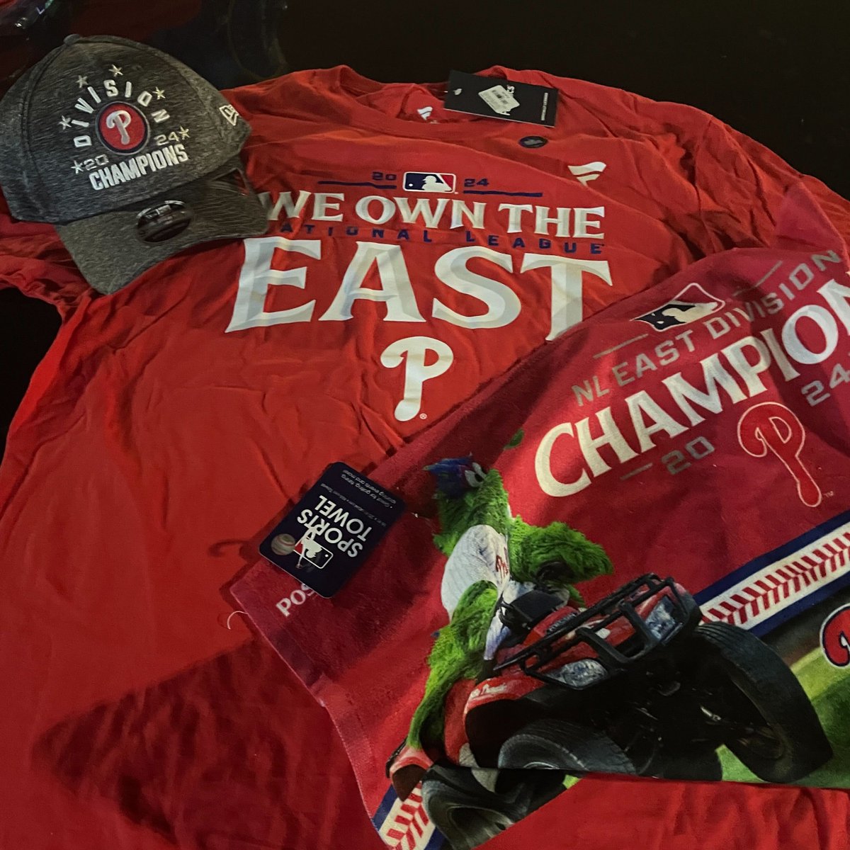On Pattison (@onpattison) on Twitter photo Giveaway alert! We will pick (1) winner to get an NL East hat, shirt and towel.
Rules: Must follow <a href="/OnPattison/">On Pattison</a> and RT to enter.
➡️ Read On Pattison here: onpattison.com/news/2024/sep/… Giveaway alert! We will pick (1) winner to get an NL East hat, shirt and towel.
Rules: Must follow <a href="/OnPattison/">On Pattison</a> and RT to enter.
➡️ Read On Pattison here: onpattison.com/news/2024/sep/…