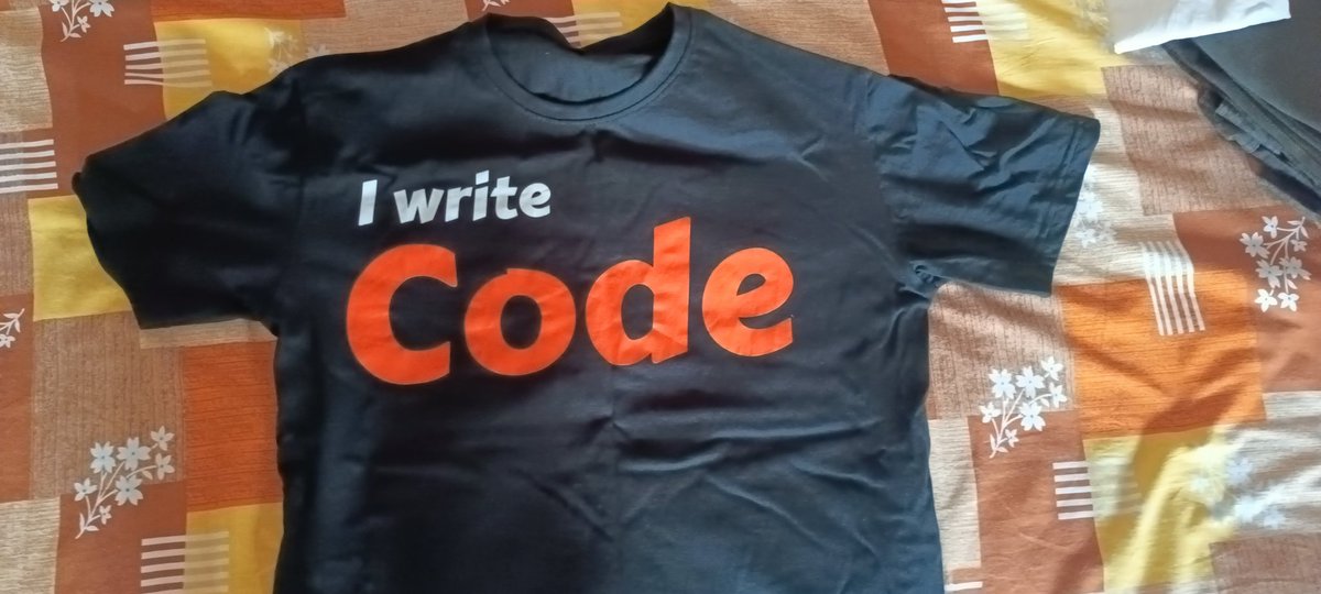 JAVIDSUMRA8's tweet image. A big thank you to @Hiteshdotcom Sir for this amazing T-shirt! 🙌 Every bit of motivation fuels the journey. Time to hustle harder and break new barriers! 🚀  
Grateful to @nirudhuuu Sir and the @we_write_code community for the constant support!