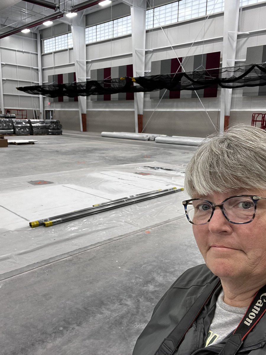LVMYPack's tweet photo. Timothy Trout Sports Center is taking shape! Last time through before November! https://t.co/BGpsRqazcL
