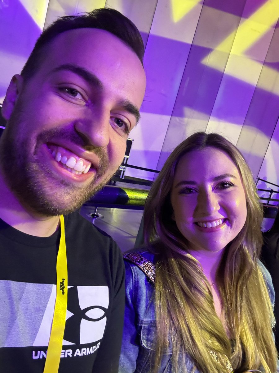 BonsaiBride's tweet image. TwitchCon was the best 🫶🏻 loved getting to meet new friends and watch @BonsaiBroz compete their hearts out in Rivals! See y’all next year!!