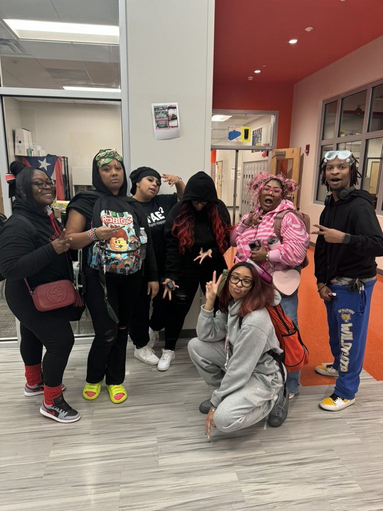 Tiffany Ramos Castillo tweet media