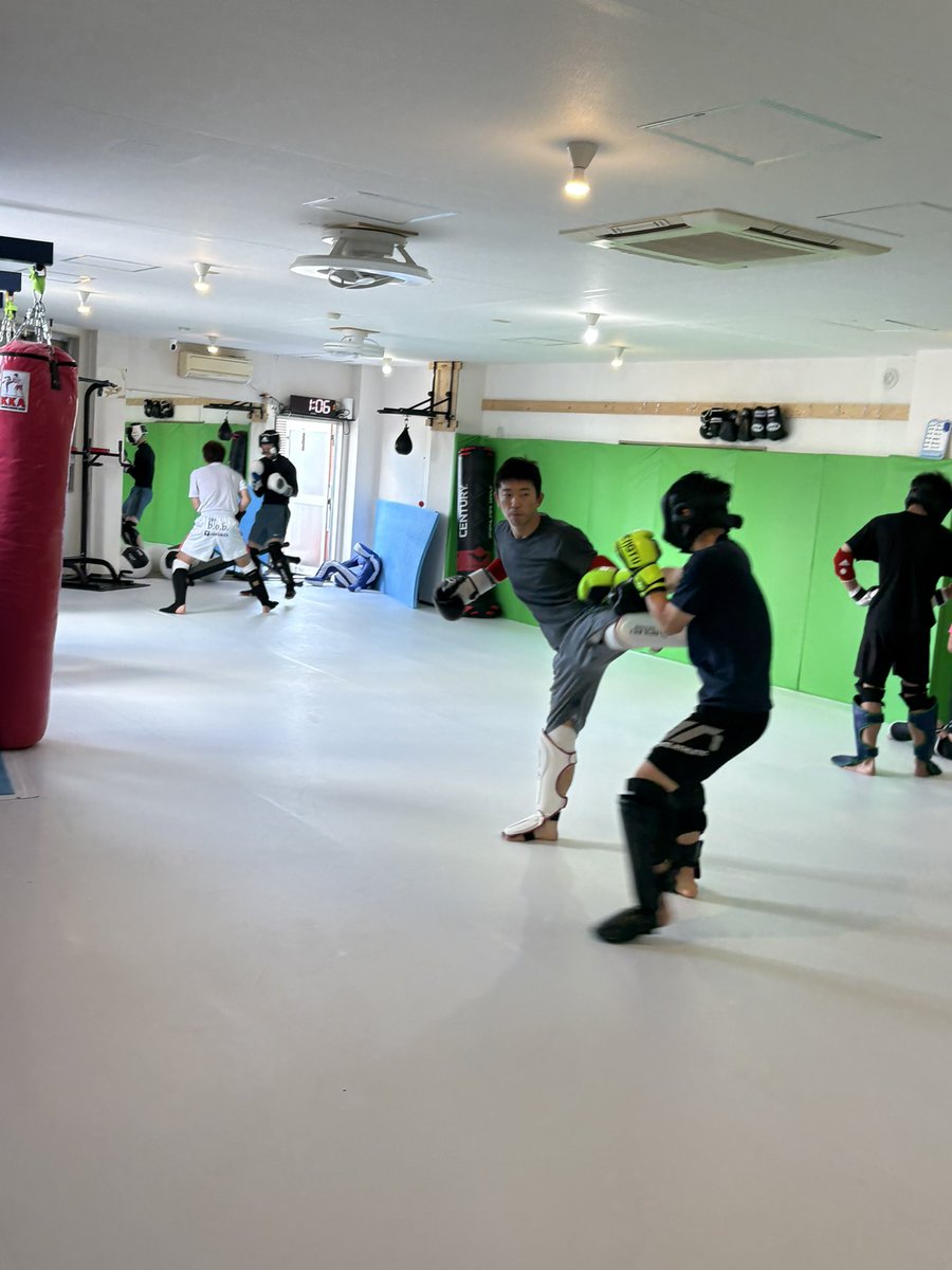 KKickboxingA's tweet photo. September 23 Kick boxing Class
I taught the back spin kick.
#HigashiKanagawa #Kickboxing #NishiKanagawa #InstructorWanted #MuayThai #Oguchi #Tomiyacho #Shinkoyasu #Tanmachi #MMA #Hoshinocho
#Higashihakuraku #Wrestling #MartialArts #KanagawaShimmachi #KeikyuHigashiKanagawa https://t.co/InCrbXhW28