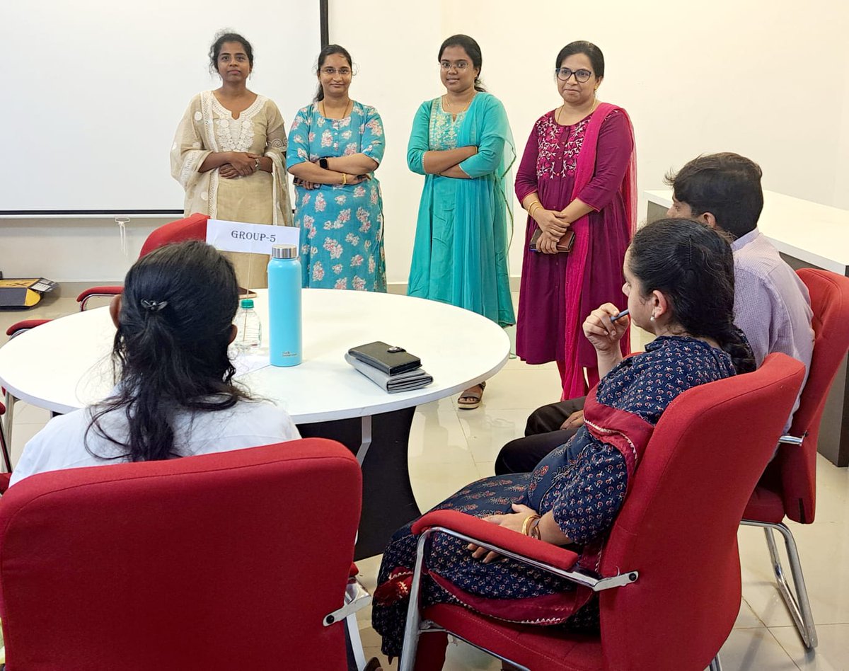schchannapatna's tweet image. 🌟 FDP 3.0 at SCMCH: Empowering Medical Educators!
The Department of #Medical_Education at #SCMCH & RI recently hosted the highly successful #Faculty_Development_Program (#FDP) 3.0, offering a two-week journey of knowledge and innovation!
Read more: college.scmch.org/news/faculty-d…