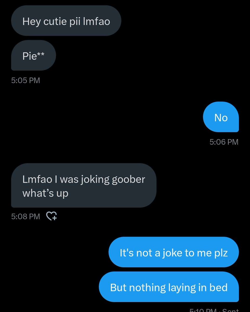 𝐆𝐎𝐁𝐋𝐈𝐍 𝐐𝐔𝐄𝐄𝐍 tweet media