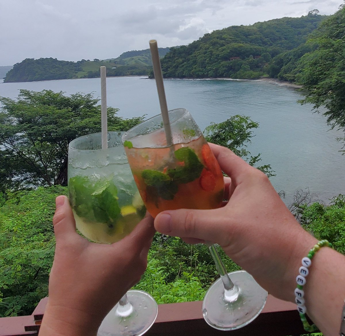 The <a href="/VEEFAMsessions/">VeeFam Sessions</a> #veefam bracelet made it to Costa Rica!!! Celebrating 10 years with my beautiful bride and 40 years of a beautiful life!! Pura Vida!!