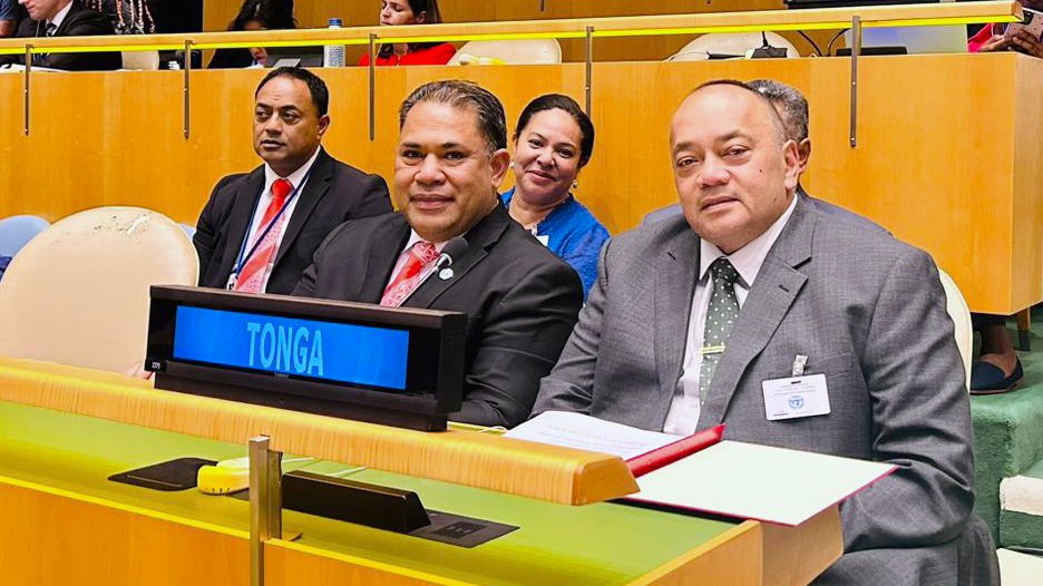 ForumSEC's tweet photo. #UNGA79
A busy day for #ourBluePacific and Forum Chair @Huakavameiliku at the UN #SummitOfTheFuture where he presented the PIF statement. 
See https://t.co/REuN8V4mkU
#Pacific2050 https://t.co/KHEsHA1pQp