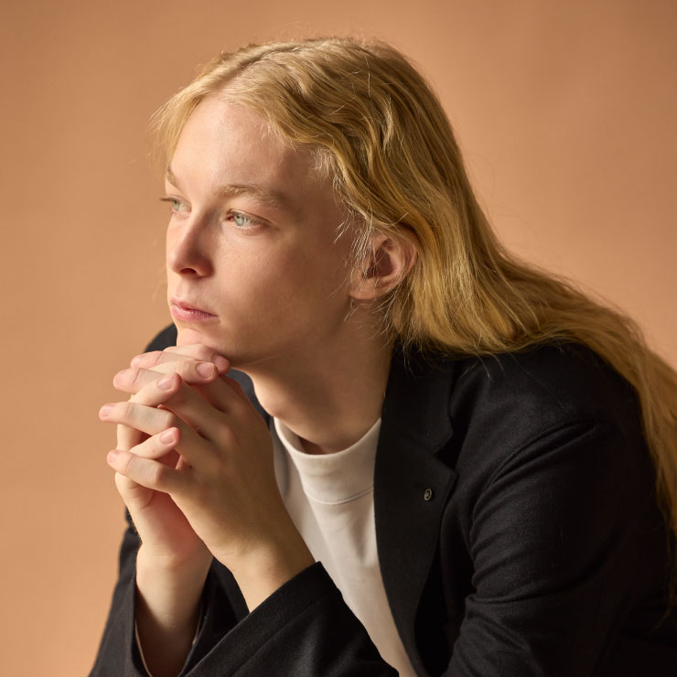 AOUREOFFICIAL's tweet image. 【#THEFIRSTCLASS】
あなたとパートナーの関係を深め、心を通わせる、
美しい花束とバリエーションに富んだラインナップ
▶x.gd/5nqgG
#AOURE #アウール #セットアップ