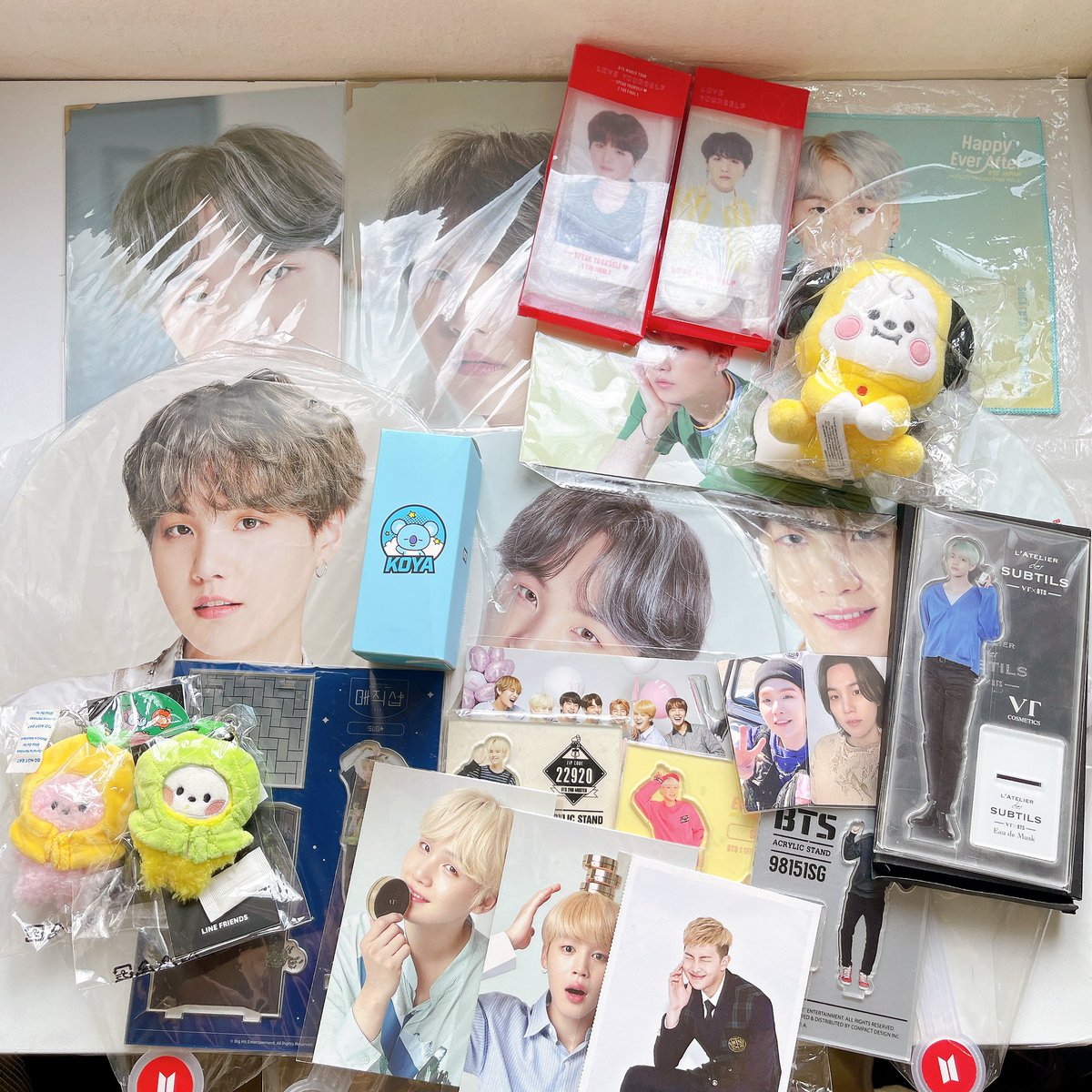 k_periphery's tweet image. Army please HELP RT , want to sell ASAP 🥺🙏🏻

WTS  BTS Official MD

Price in pic, take more give discount
postage RM8(West Msia)

Shopee : my.shp.ee/bycE7vu

#bts #pasarbts #pasarbtsmy #btsmalaysia
@pasarBTS @BTSMarketMY