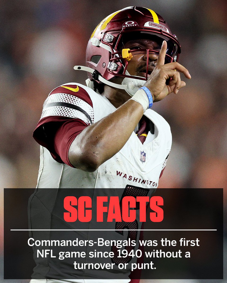 SportsCenter's tweet photo. Offenses were CLICKIN' on MNF 🔥 https://t.co/VWG6AMRpWw