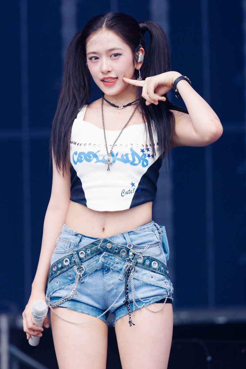 summer  sonic  memories:  the  first  day  was  a  whirlwind  of  excitement  and  fun!  every  corner  seemed  to  hold  a  new  surprise,  it  was  definitely  a  day  to  remember!