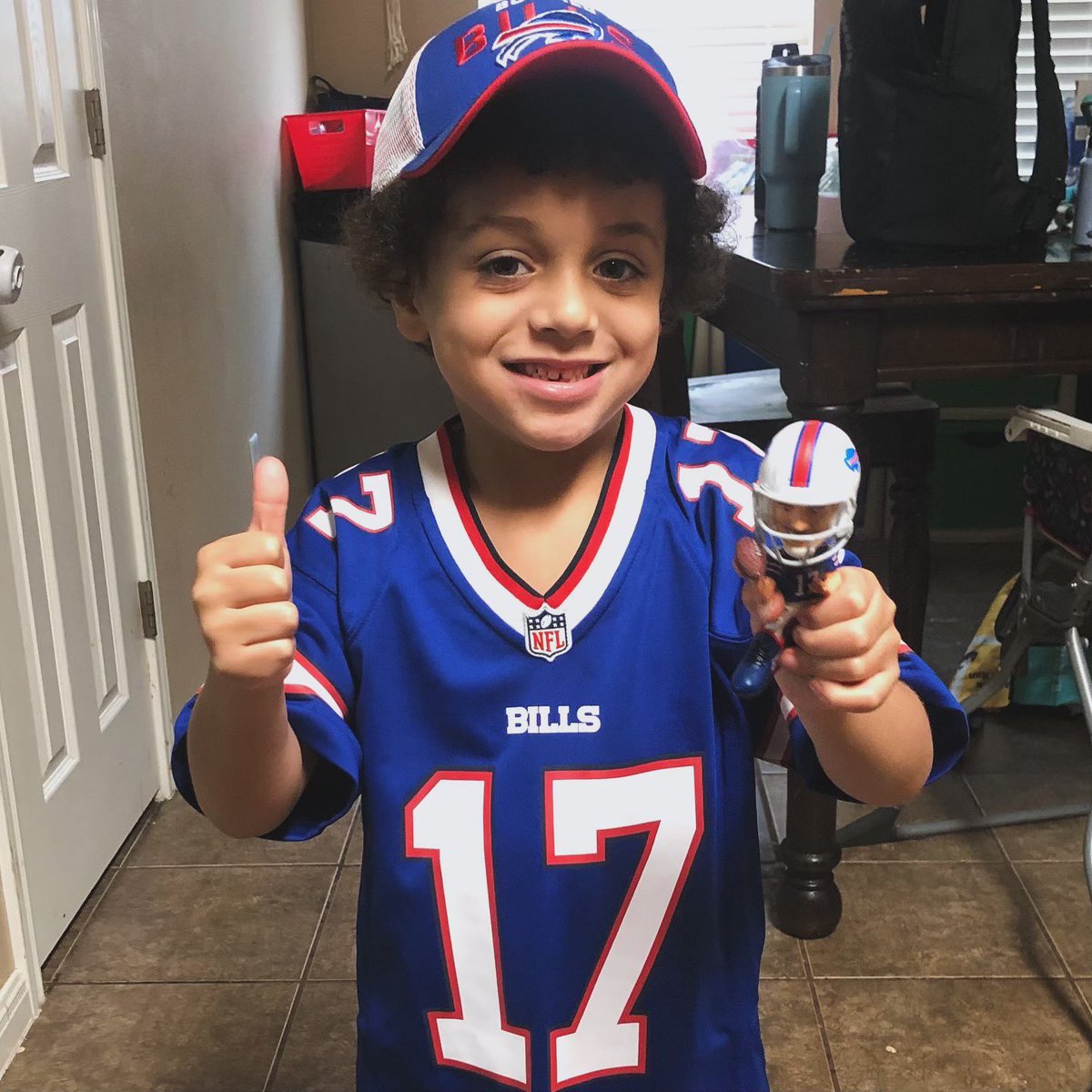 TheRealHoax's tweet photo. @BuffaloBills My son is happy to see his team be 3-0! @JoshAllenQB is his hero!!! https://t.co/GFY0iM8Eqz